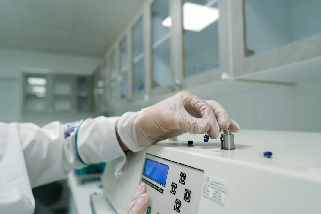 华中地区标识标牌制作的材料选型与户外耐候性技术要点